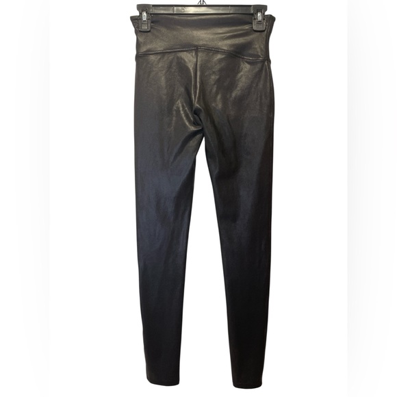 Spanx sleek Black Leggings size M - Picture 3 of 4